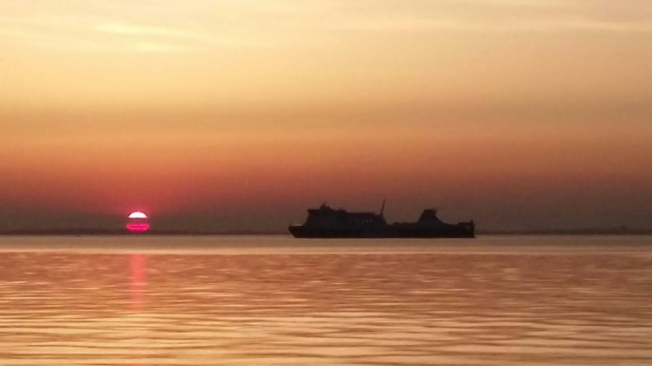 Am Pool Und Strand 8 Barendorf  Dış mekan fotoğraf